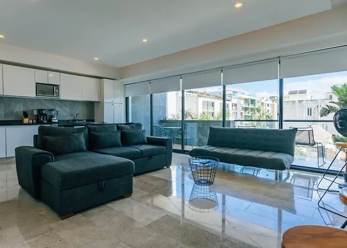 Spectacular Views And Comfort